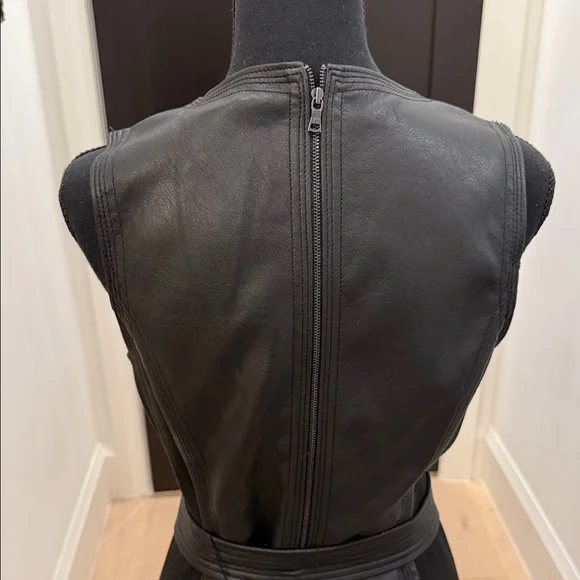 BCBGMaxAzria Black Sleeveless Wrap Dress - Picture 5 of 7